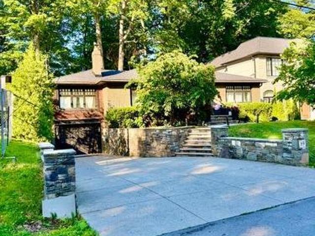 89 Holyrood Avenue, Oakville, ON, L6K 2V4 house for sale | Listing ID W13516 | Royal LePage