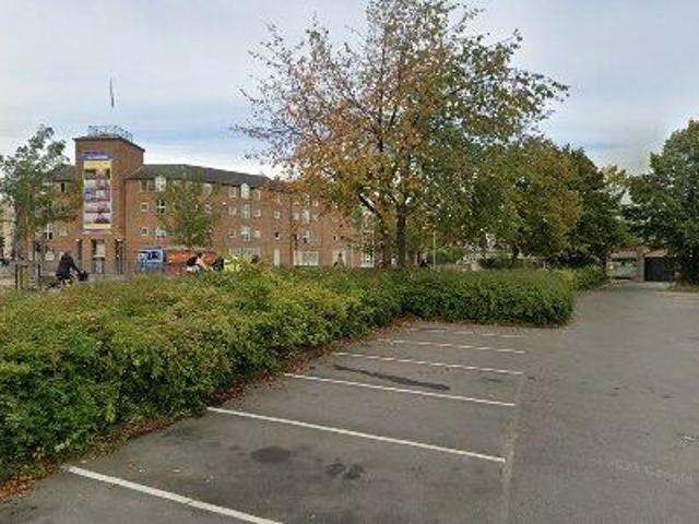 81 m2 lejlighed til leje i Odense C