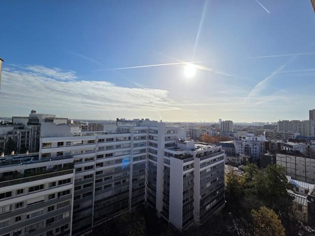 89m2 traversant, vues dégagées avec loggia, Fontarabie Réunion