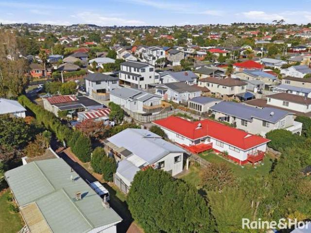 89A Taylor Street, Blockhouse Bay, Auckland City