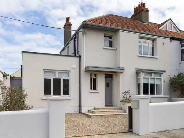 8 Marine Avenue, Sandycove, Glasthule, Co. Dublin, A96D378 is.