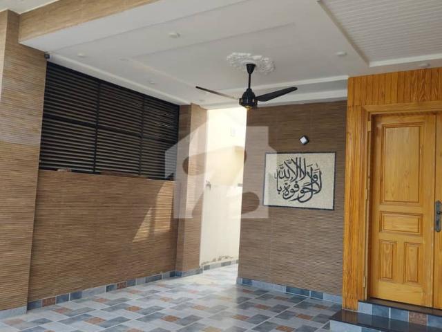 8 Marla Modern House For Sale DHA Rahbar Sector 1
