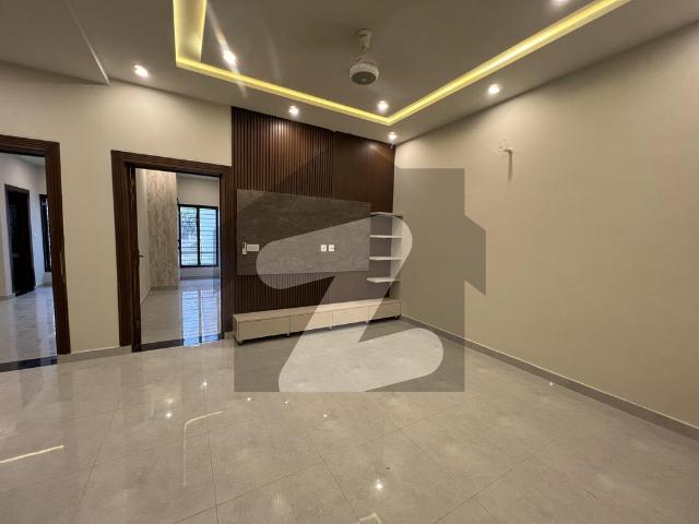 8 Marla New House For Sale Bahria Enclave