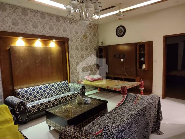 8 Marla Owner Build Modern Design House For Sale With Gas