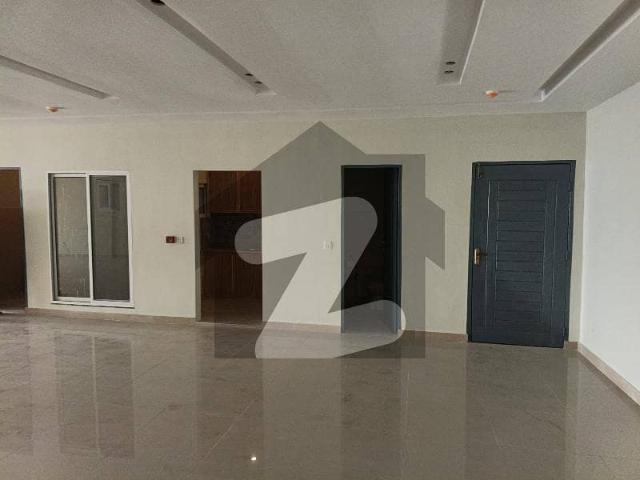 8 Marla Office For Rent