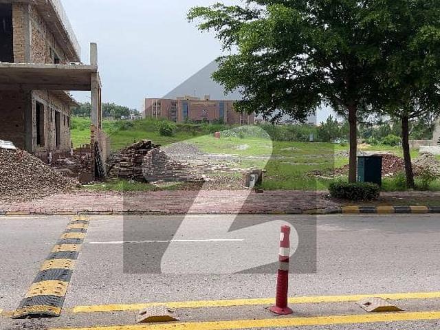 8 Marla Back Open Plot for Sale in Sector B1, Bahria Enclave Islamabad P. U Paid