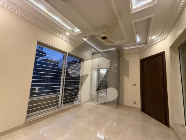 8 Marla Beautiful House Available For Rent In Bahria Town Lahore Bahria Town Ali Block