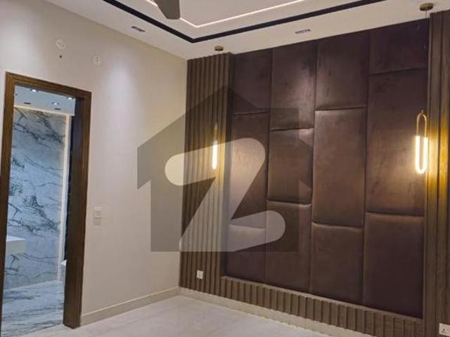 8 Marla Beautiful House Available For Sale Most populated Sector Bahria Enclave