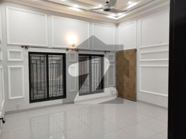 8 Marla brand new full House 10 kv solar system installed DHA Phase 3 Block B