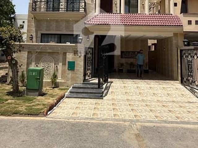 8 Marla Brand New House For Sale In Bahria Town Lahore