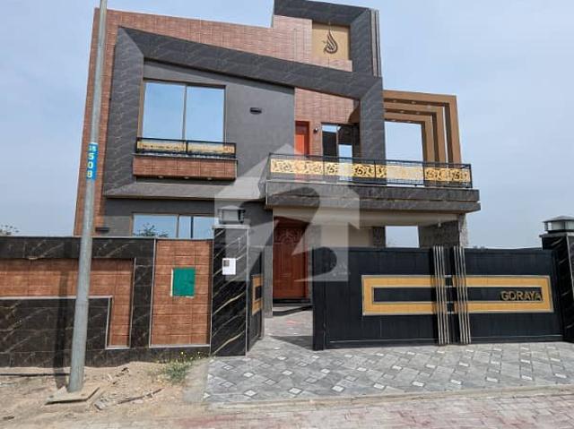 8 Marla Brand New House For Rent