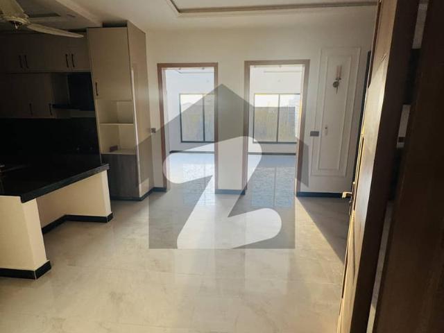 2 Kanal Luxury Corner Category House Available For Rent Very Near To Main road