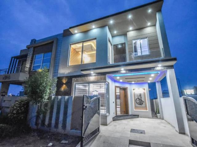 8 Marla Brand New Luxurious Villa For Rent In Dha Phase 9 Lahore DHA 9 Town ID 80236
