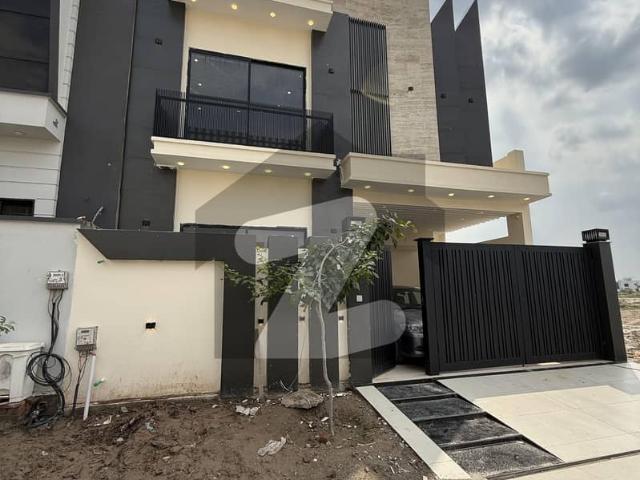 8 Marla Brand New Modern Design House Available For Sale