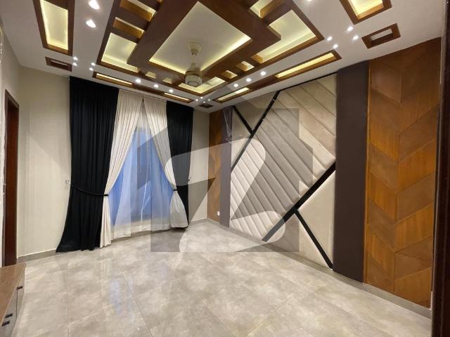 8 Marla Brand New Modern House For Sale DHA 11 Rahbar Phase 1