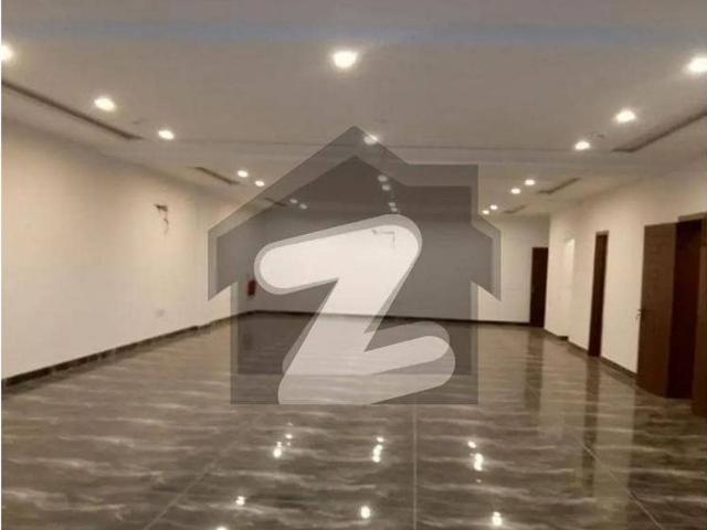 8 Marla Commercial Floor Available For Rent On Prime Location Of CCA 2 Phase 6 DHA Lahore