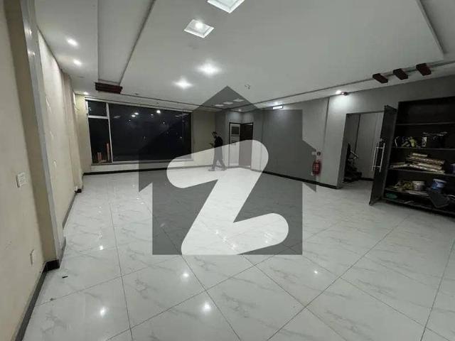 8 Marla Commercial Floor Available For Rent On Prime Location Of CCA Block Phase 6 DHA Lahore