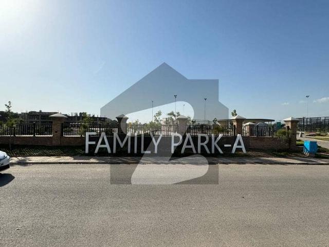 8 Marla Commercial On Expressway, Islamabad DHA 5