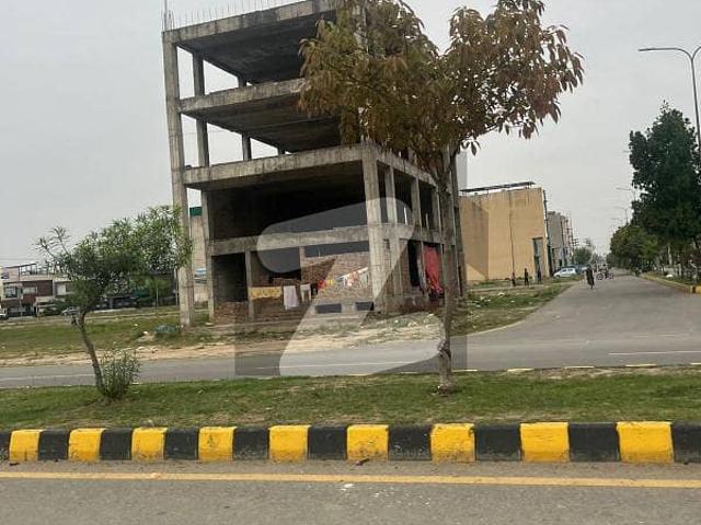 8 Marla Commercial Possession Plot For Sale