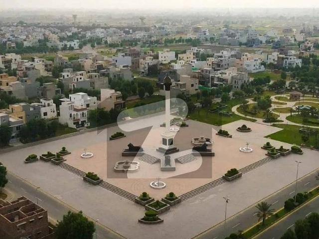 8 Marla Commercial Pair For Sale in Bahria Town Lahore