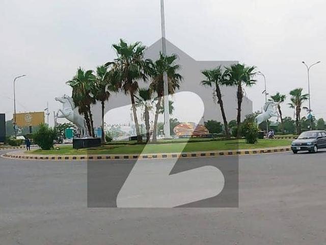 8 Marla Commercial Plot for Sale A1 Block Central Park Lahore