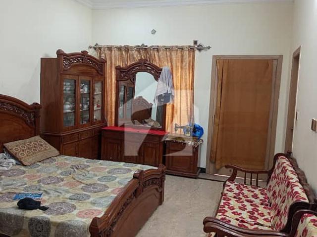 8 Marla Corner 30*60 In Block F Single Story House Available