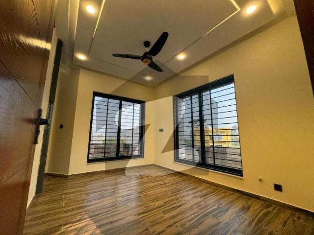 8 Marla Corner Designer House for Sale in B 17 E Block, Islamabad MPCHS Block E