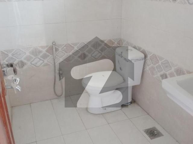8 Marla Double Unit House For Sale MPCHS Block E