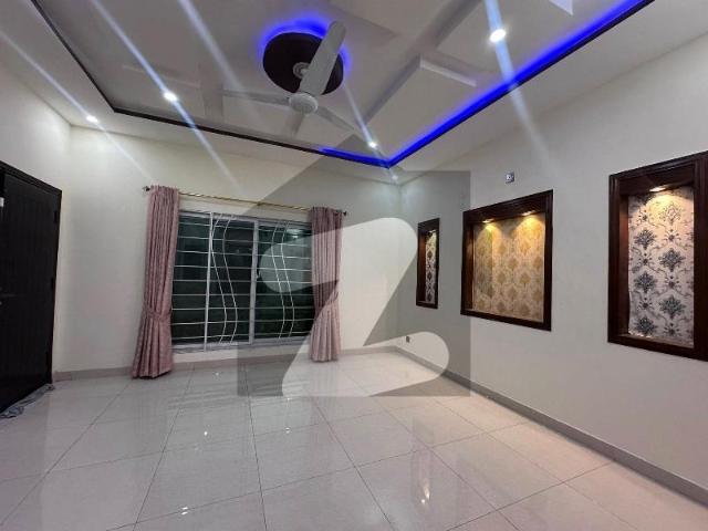 8 Marla Double Story House 6 Bedrooms With. 6 Bathrooms Dining Room TV Launch Kitchen Car Parking All Facilities In Life Available Green Avenue