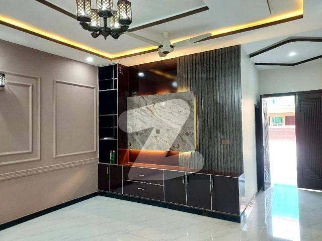 8 marla double story house for rent in faisal town islamabad