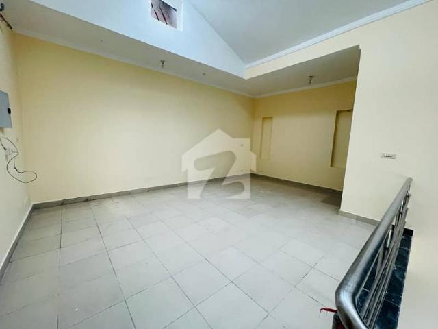 8 marla european house for sale in safarfi villas sector b bahria town lahore
