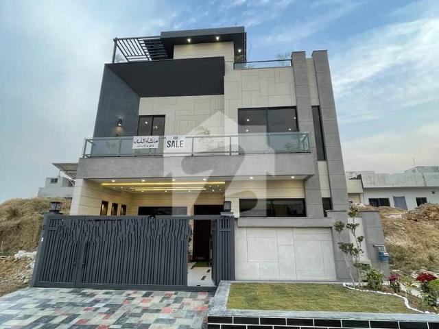 8 Marla Exuberant House @3.80 Cr Sector B17 Islamabad