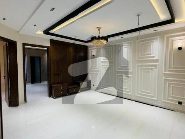 8 Marla Elite A Plus Quality Designer House for Sale in Best Block of Bahria Orchard Lahore Bahria Orchard