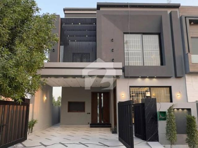 8 Marla Elite A Plus Quality Designer House For Sale In Best Block Of Bahria Orchard Lahore
