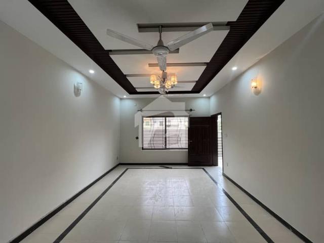 8 Marla Ground Portion Available For Rent In G 14/4