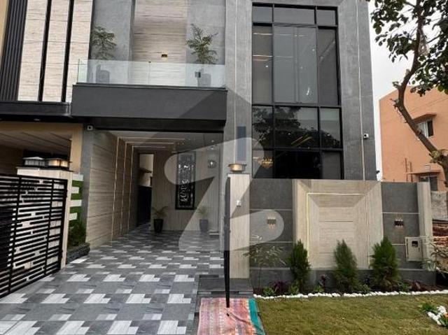 8 Marla House Available For Rent In 9 Town DHA Lahore DHA 9 Town