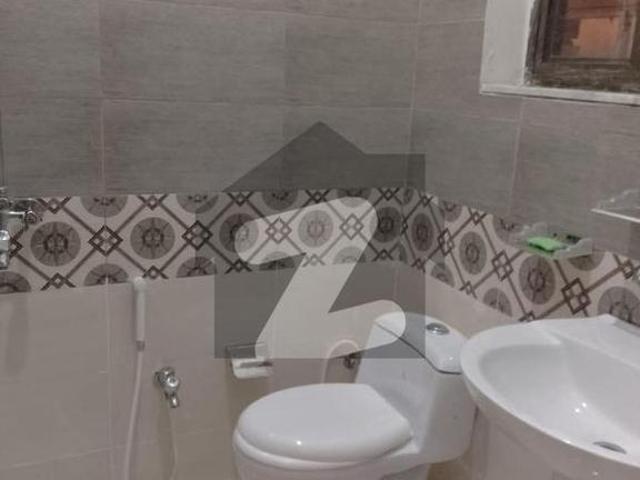 8 Marla house for rent Bahria Town Phase 8