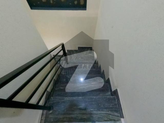 8 Marla House In Stunning Bahria Town Usman Block Is Available For sale Bahria Town Usman Block