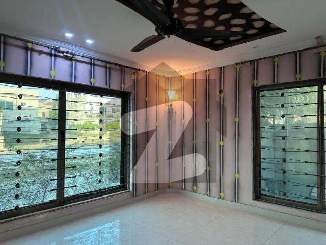 8 Marla House with Gass For Rent Bahria Town Rawalpindi