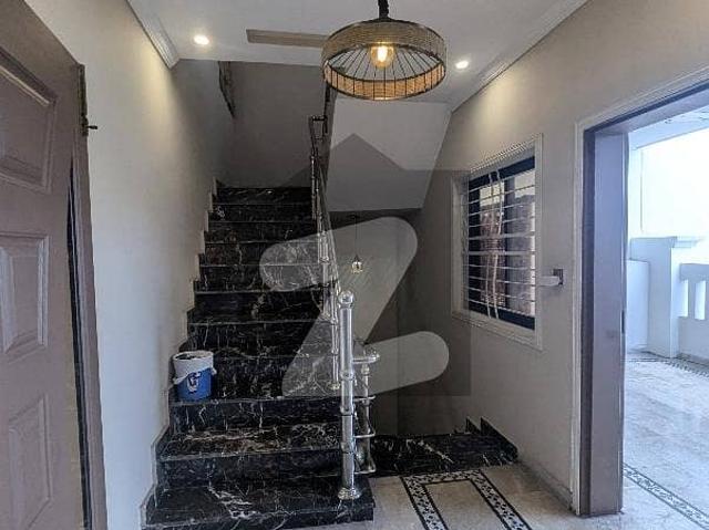 8 Marla House With Wapda Gas