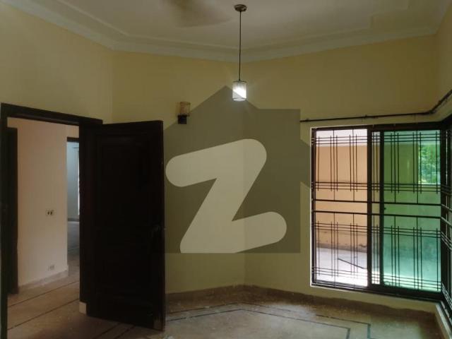8 Marla Independent Double Kitchen House DHA Phase 2 Block R