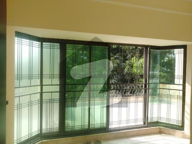 8 Marla Independent Double Kitchen House DHA Phase 2 Block V