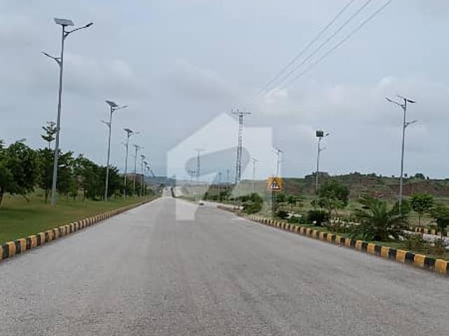 8 Marla Ready to Construct Plot with Construction Letter in DHA Phase 7 Daffodils