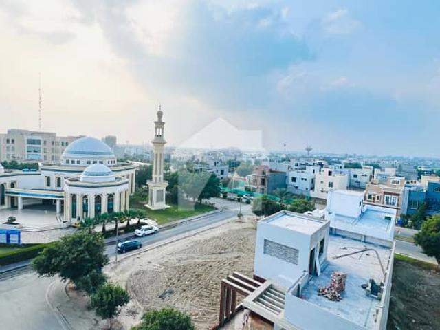 8 Marla Residential Plot For Sale At Hot Location in Bharia Orchard Raiwind Lahore