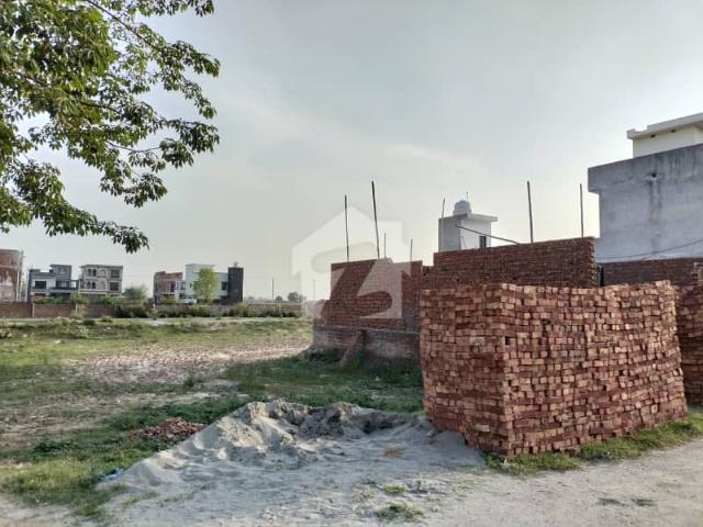 8 Marla Residential Plot For Sale In Q Block, Al Rehman Garden Phase 2 Lahore | Prime Location
