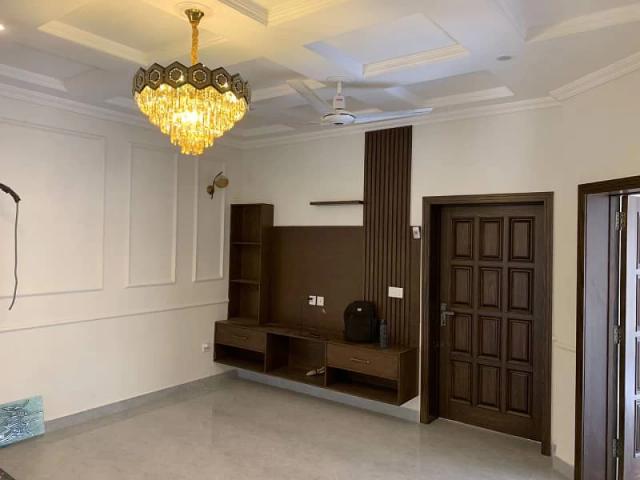 8 Marla Semi Furnished House for sale in Usman Block Bahria Town Lahore Bahria Town ID 84367