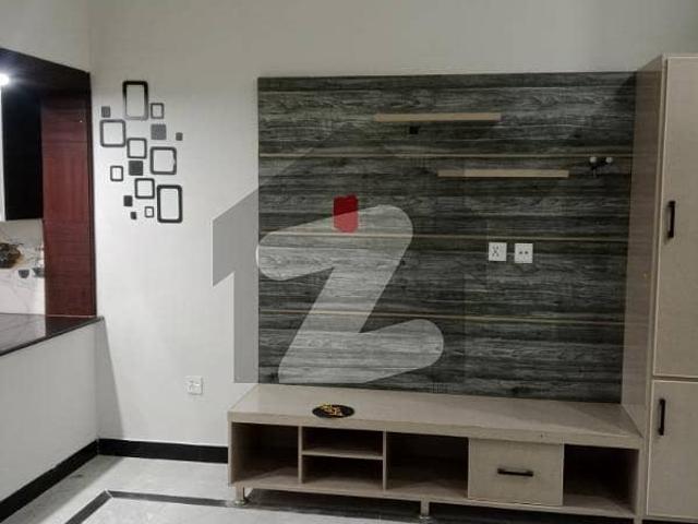 8 Marla Upper Portion Available For Rent