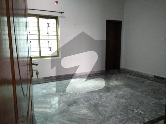 8 Marla Upper Portion Available For Rent In Ahmed Yar