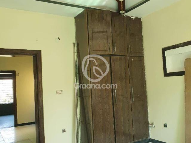 8 Marla upper portion for rent