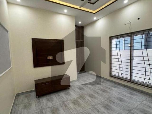 8 Marla, Used House In Phase 1, Bahria Orchard Phase 1